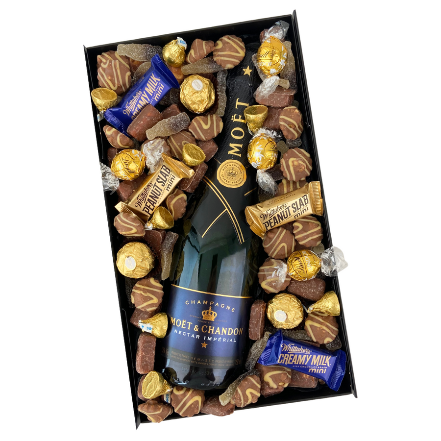 Moet Champagne Gift Box | Champagne and Chocolate Gift Box | Delivered NZ Wide | Celebration Box NZ