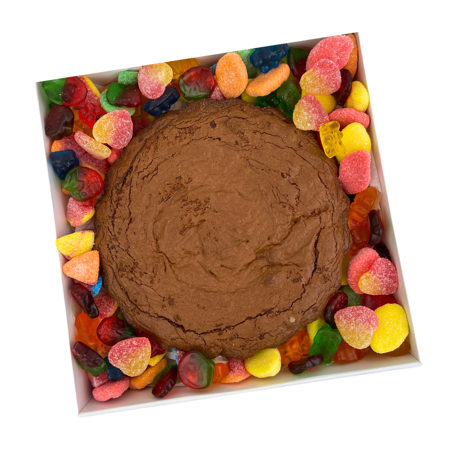 Rich Triple chocolate Brownie round Gift Box | Perfect for any gifting occasion | Delivered NZ Wide | Celebration Box NZ