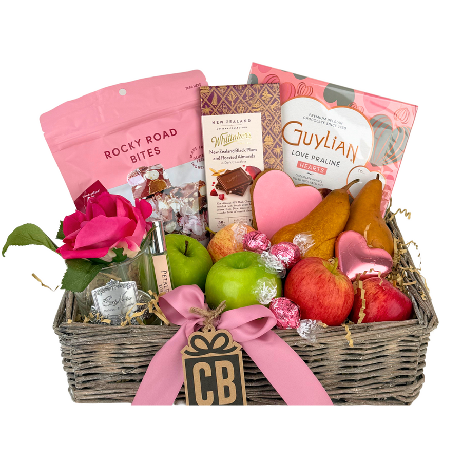 Pamper Fruit Hamper (URGENT COURIER)