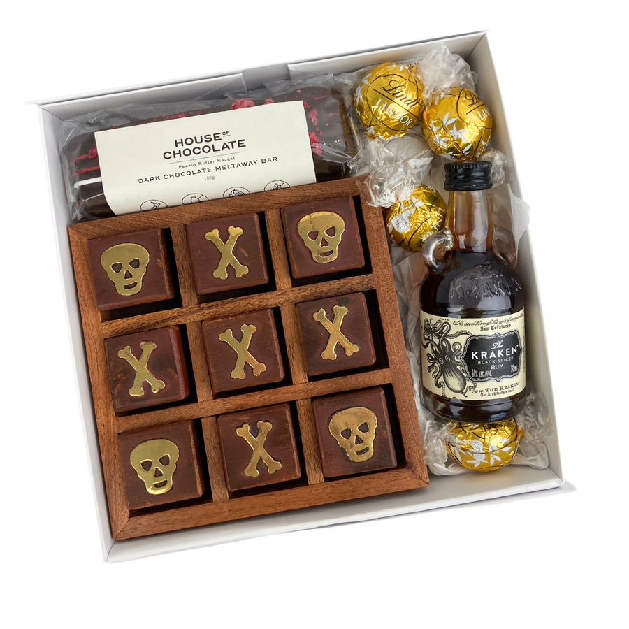 Noughts and Crosses Game Gift Box | Perfect for your competitive Dad this Father's Day | Celebration Box NZ | Delivered NZ Wide