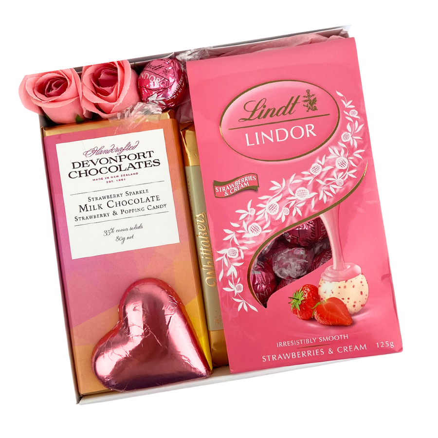 Luxe Pink has all the strawberry chocolates you need | Do you know someone that loves pink as much as this box? Celebration Box NZ | Delivered NZ Wide